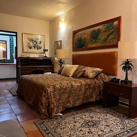 Casa Tlaquepaque-2
