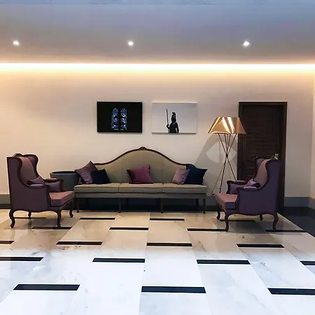 Hotel Real Maestranza-3